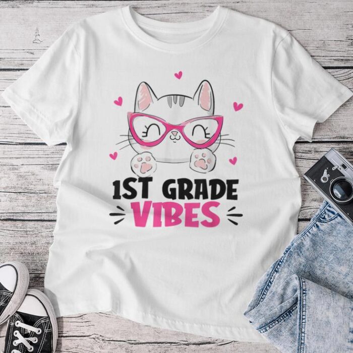 1St Grade Vibes Back To School Cute Cat Cute For Girls Unisex T-shirt