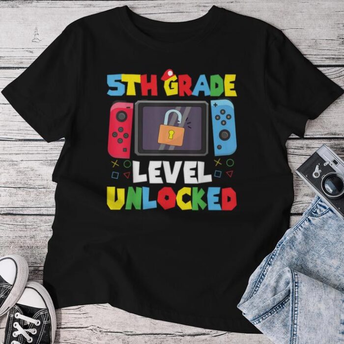 5Th Grade Level Unlocked Back To School First Day Gamer Unisex T-shirt