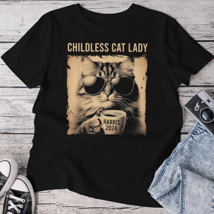 Childless Cat Lady Vintage Coffee Cat Kamala 2024 Unisex T-shirt