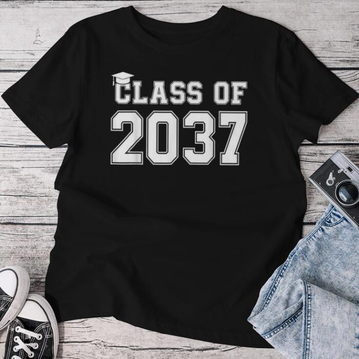 Class Of 2037 Pre K Grow With Me Graduation Boys Girls Unisex T-shirt