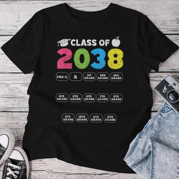 Class Of 2038 Grow With Me First Day Of School Boys Girls Unisex T-shirt