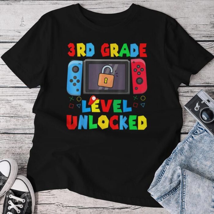 Game Gaming 3Rd Grade Level Unlocked First Day Boys Toddlers Unisex T-shirt