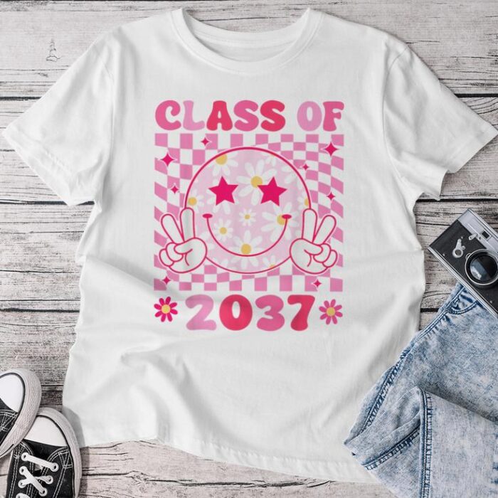 Groovy Class Of 2037 Grow With Me Smile Face Back To School Unisex T-shirt