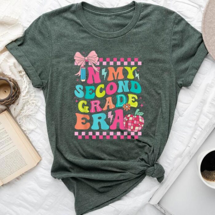 In My Second Grade Era Girl Back To School 2Nd Grade Teacher Unisex T-shirt