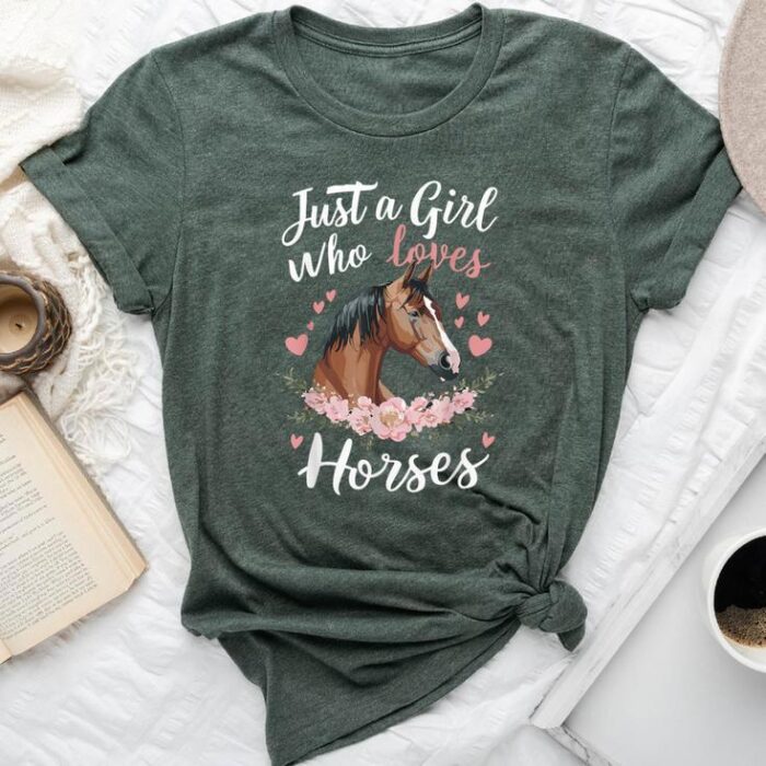 Just A Girl Who Loves Horses Vintage Horse Unisex T-shirt