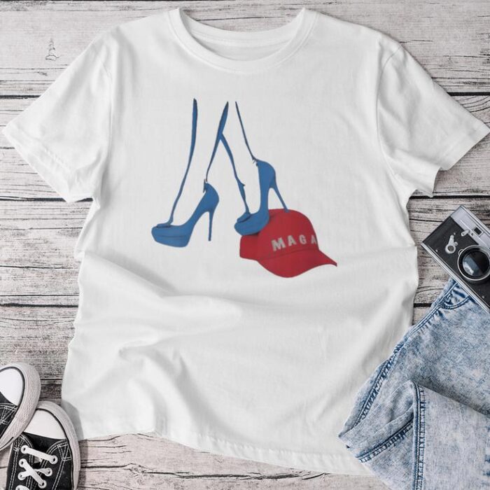 Kamala Harris Heel Stepping On Maga Hat Anti Trump Unisex T-shirt