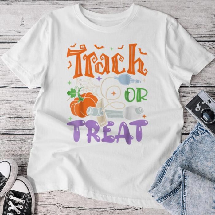 Respiratory Therapist Trach Or Treat Icu Rn Halloween Nurse Unisex T-shirt