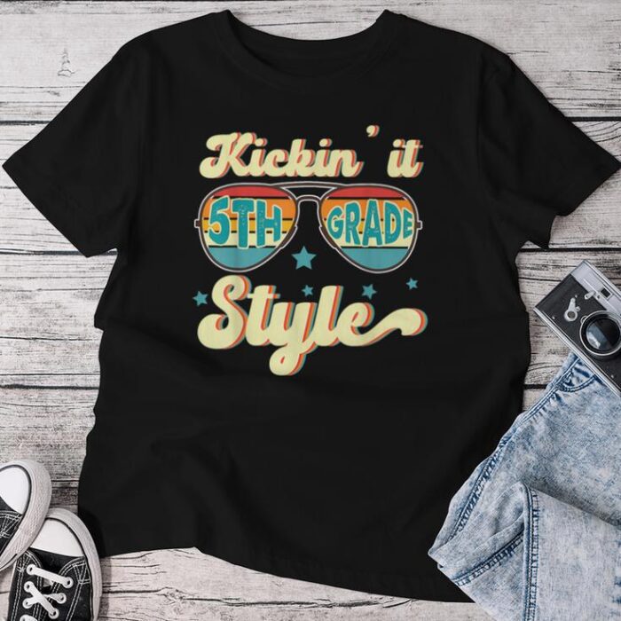 Retro Kickin It 5Th Grade Style Teacher Back To School Unisex T-shirt