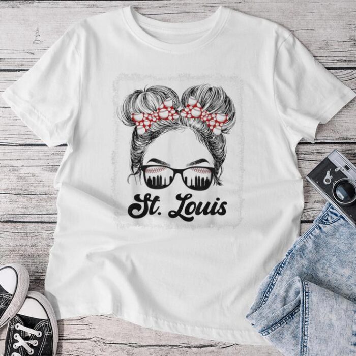 St Louis Retro Baseball Love Messy Bun Girl Met At Game Day Unisex T-shirt