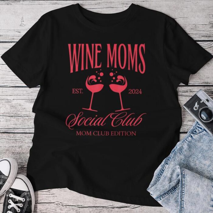 Wine Moms Social Club Brunch Day Drinking Matching Womens Unisex T-shirt